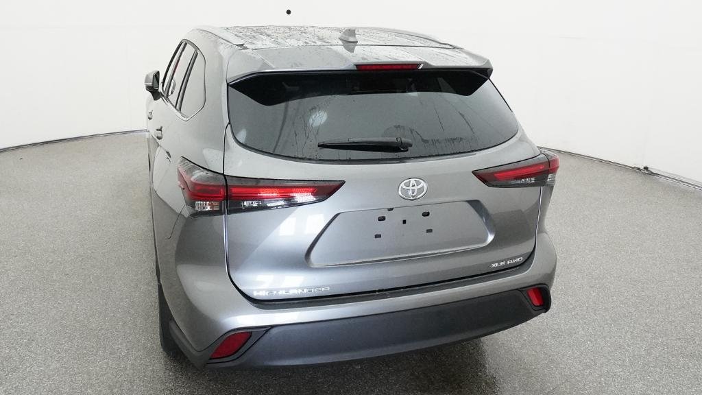 New 2026 Heavy Metal Toyota XLE image 22