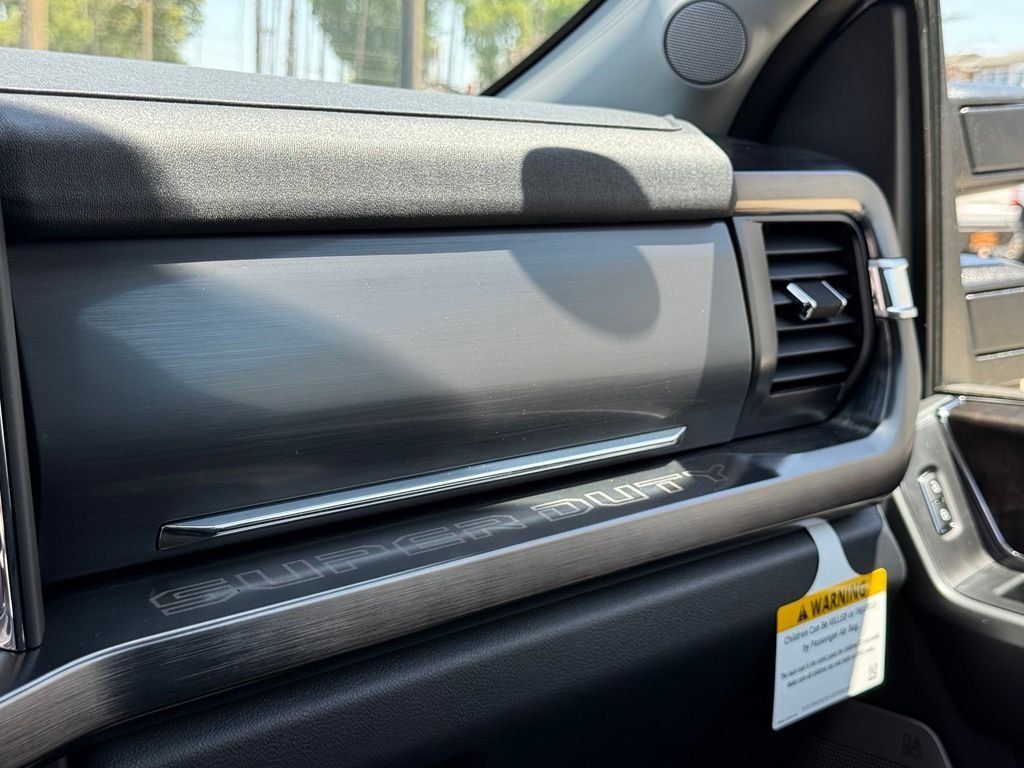 New 2026 Oxford White Ford F-350® Lariat® image 10