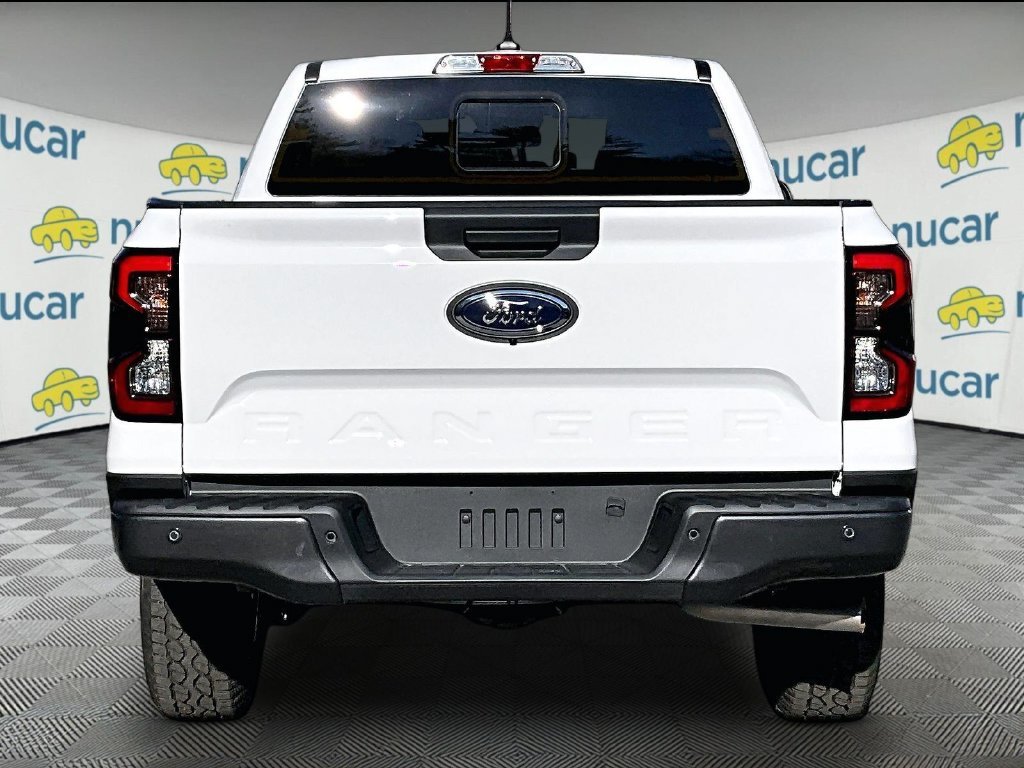 New 2026 Oxford White Ford XLT image 5