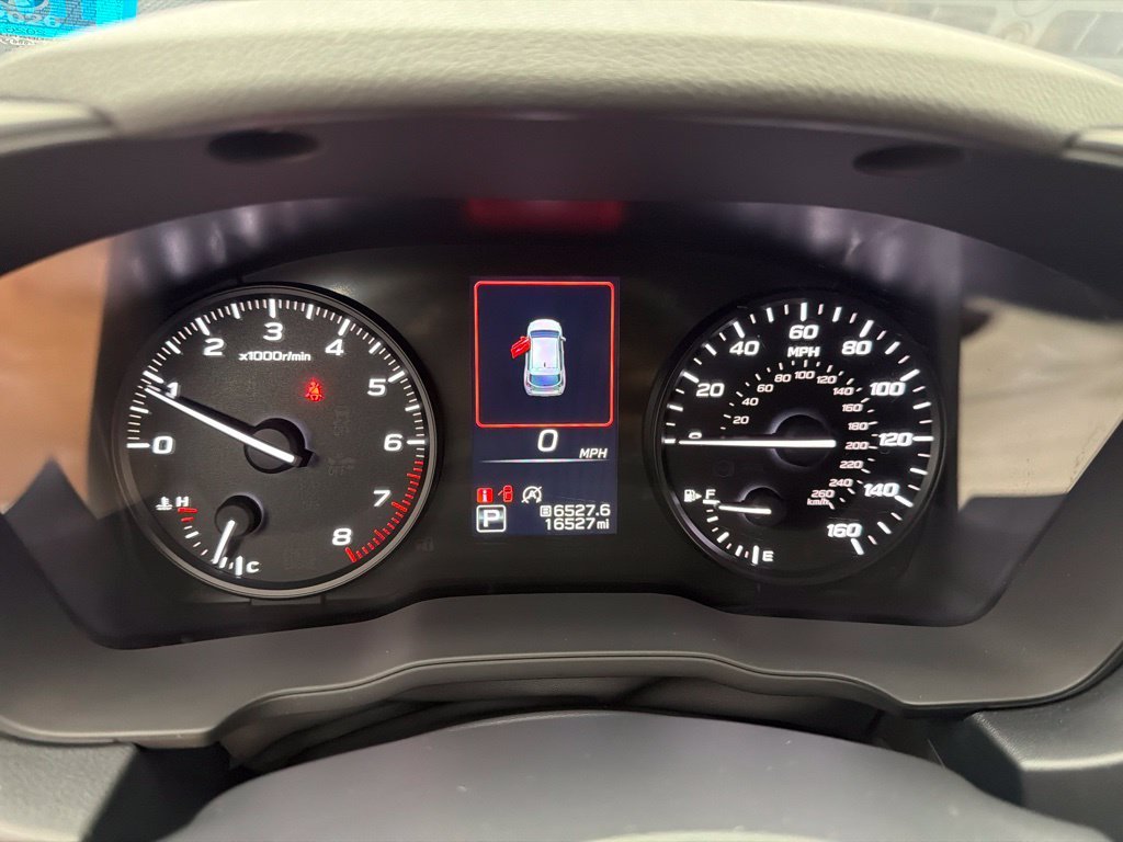 Used 2024 Gray Subaru Base image 17