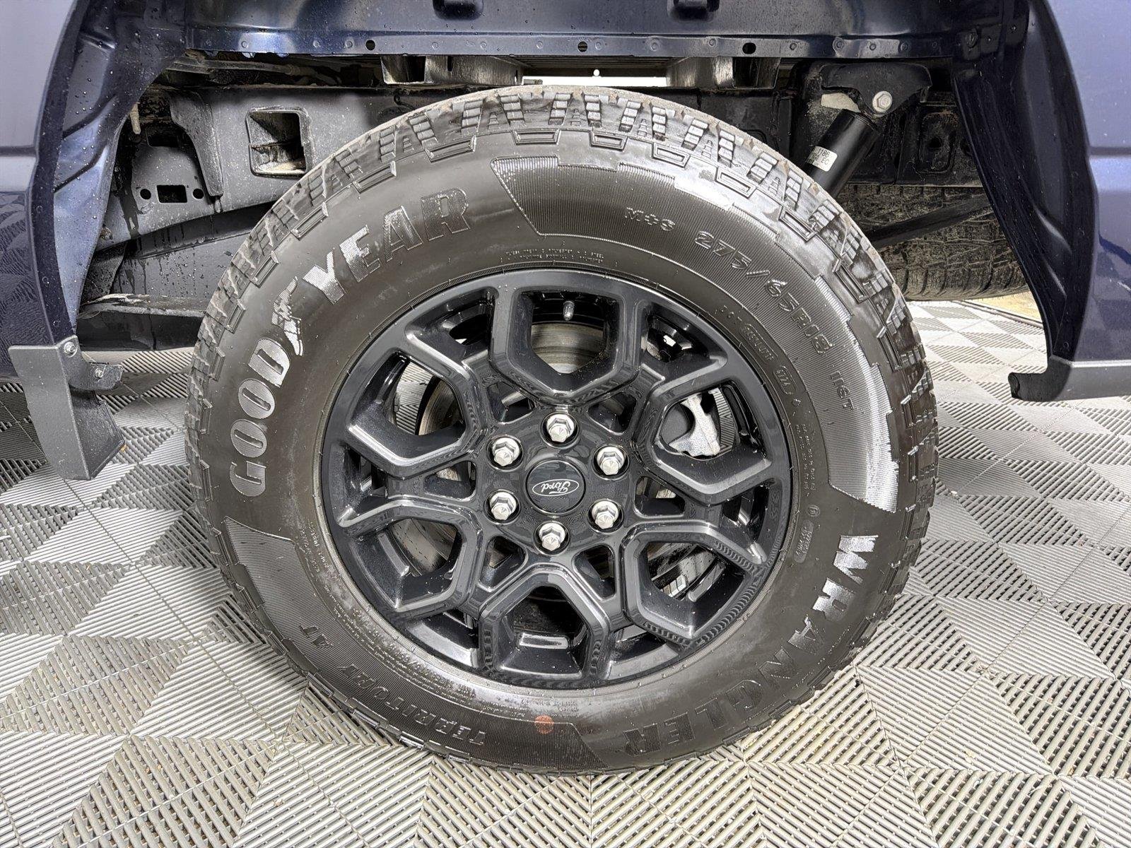 2025 Ford F-150 XLT - Photo 17