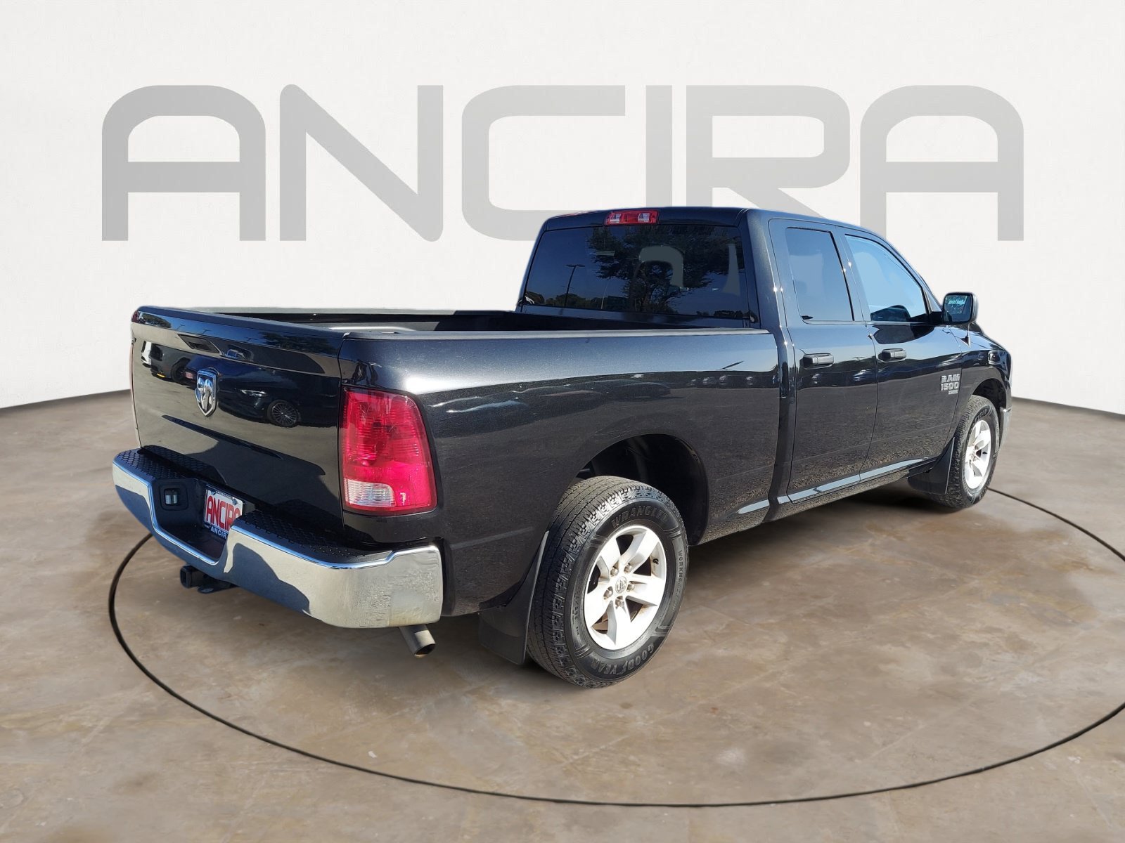 Used 2019 Brilliant Black Crystal Pearlcoat Ram Tradesman image 10