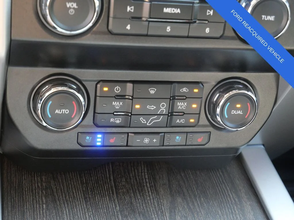 Used 2020 Gray Ford Lariat image 24