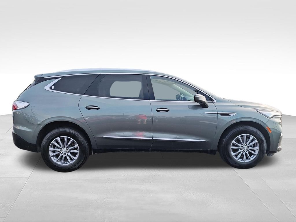 Used 2023 Green Buick Essence image 6
