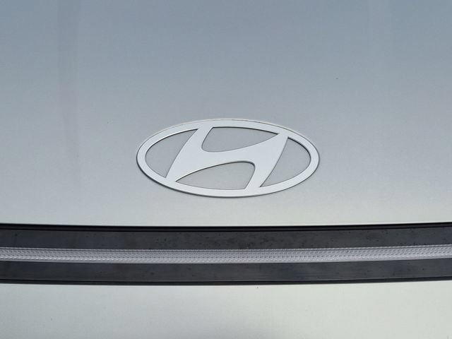 2025 Hyundai Sonata N Line - Photo 31