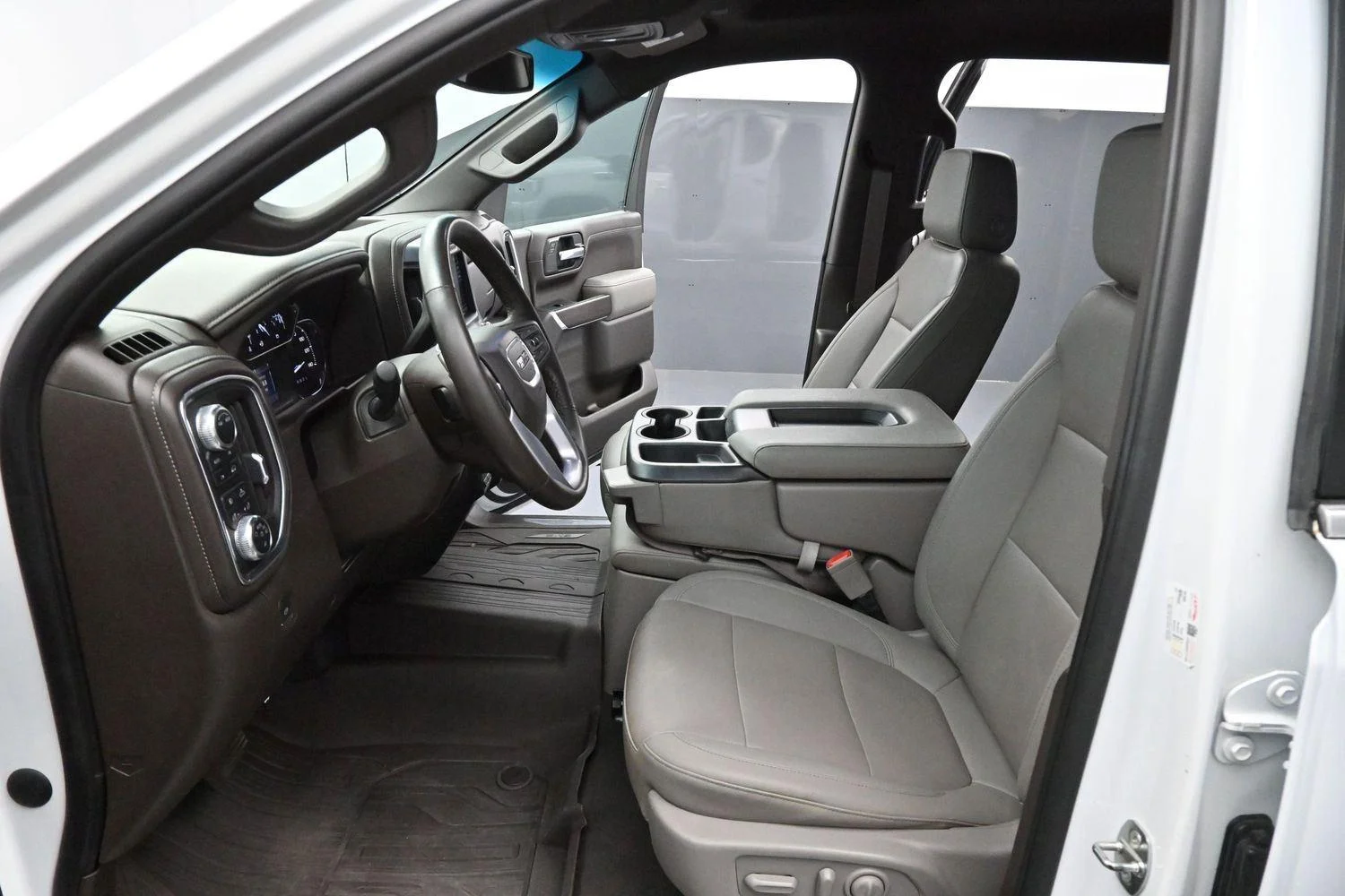 Used 2022 Summit White GMC SLT image 12