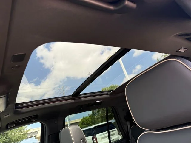 Used 2021 Shadow Gray Metallic Chevrolet Premier image 30