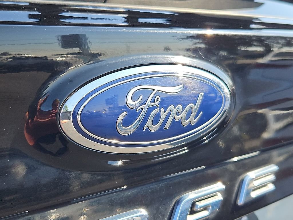 Used 2022 Silver Ford Titanium image 21