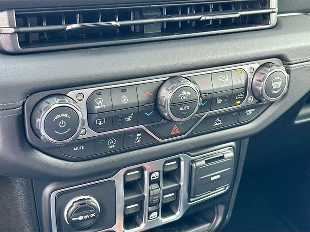 New 2026 Mojito Exterior Paint Jeep Sahara image 11