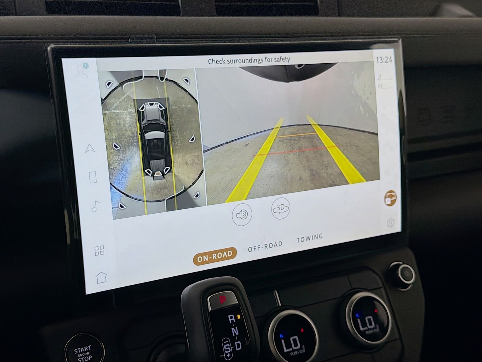 New 2026 Borasco Grey Land Rover X-Dynamic SE image 17
