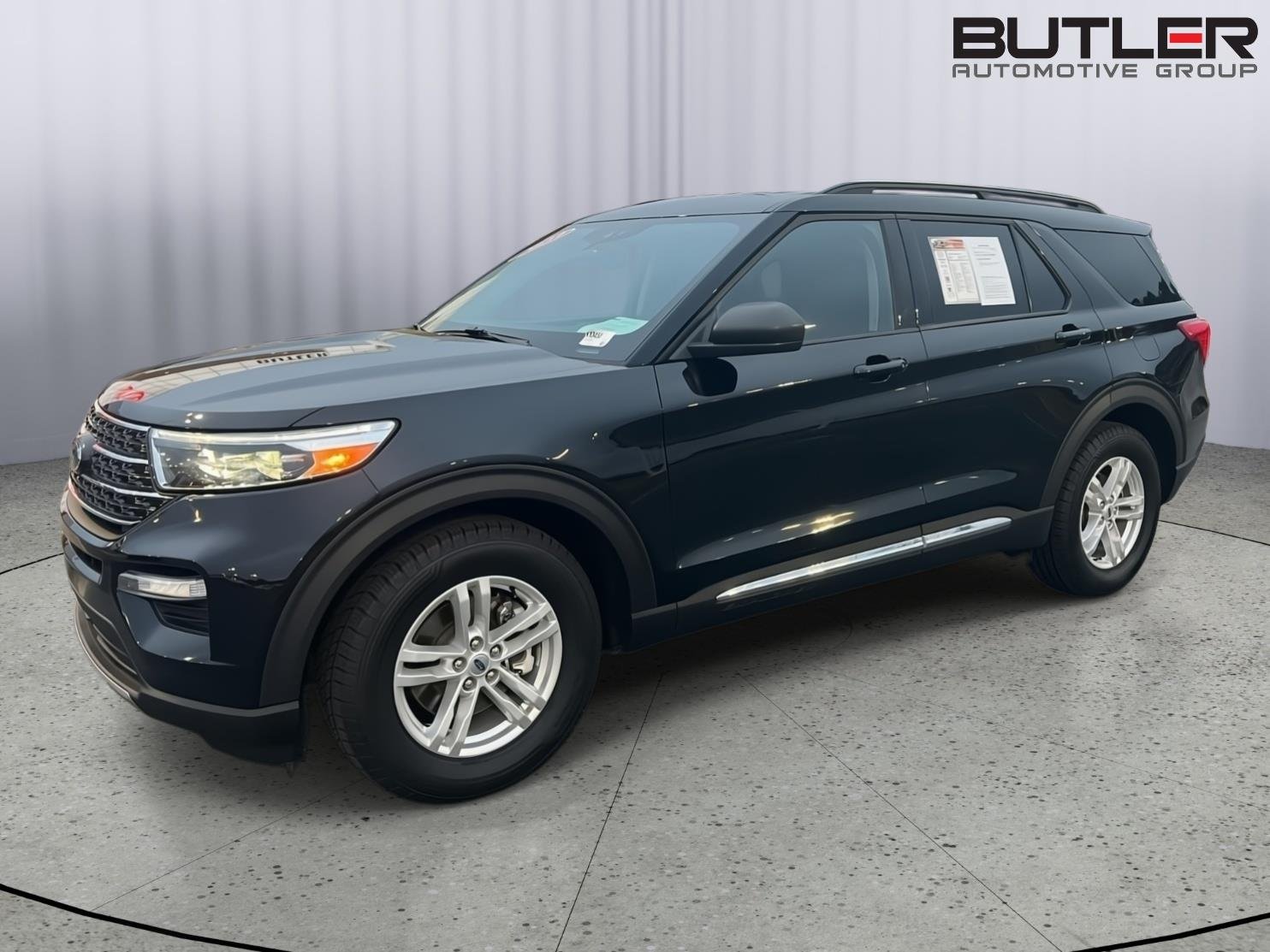 Used 2023 Agate Black Ford XLT image 1