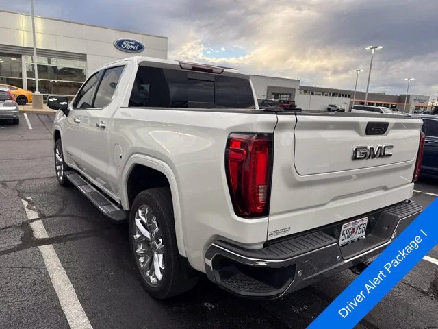 Used 2021 White Frost Tri-Coat GMC SLT image 9