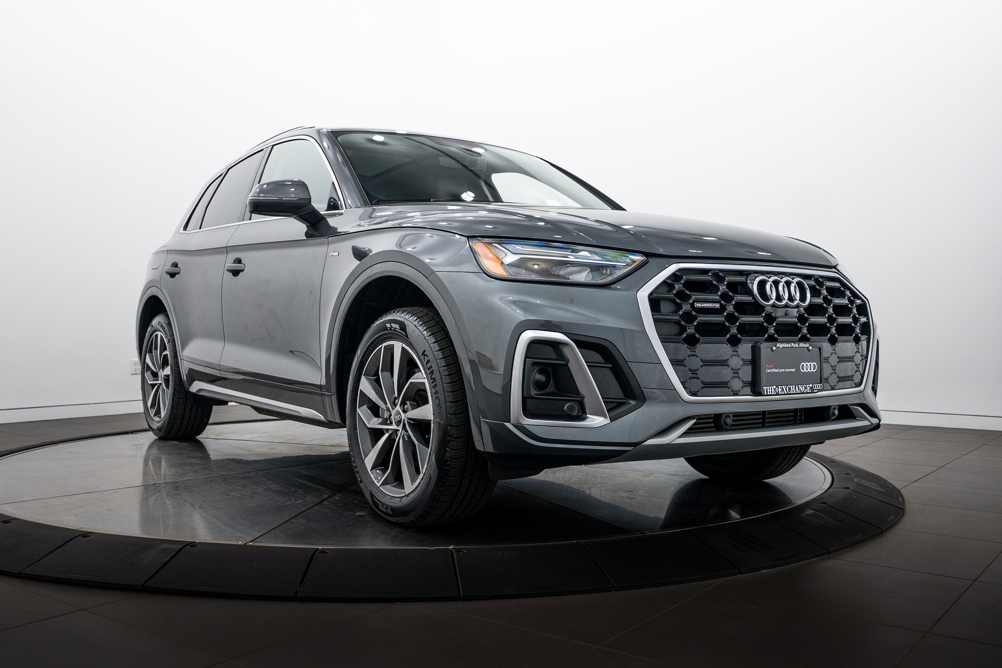2023 Audi Q5 45 Premium Plus's photo