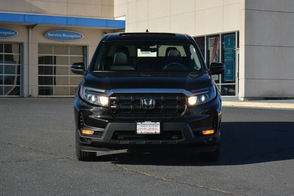 New 2026 Crystal Black Pearl Honda RTL image 2