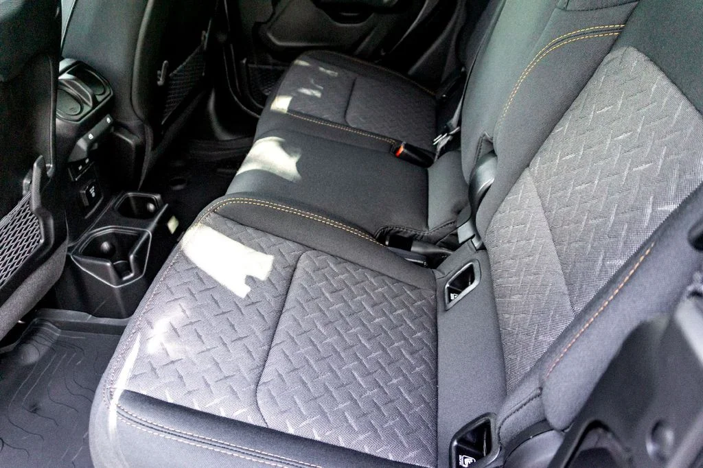 New 2025 Gray Jeep Mojave image 20