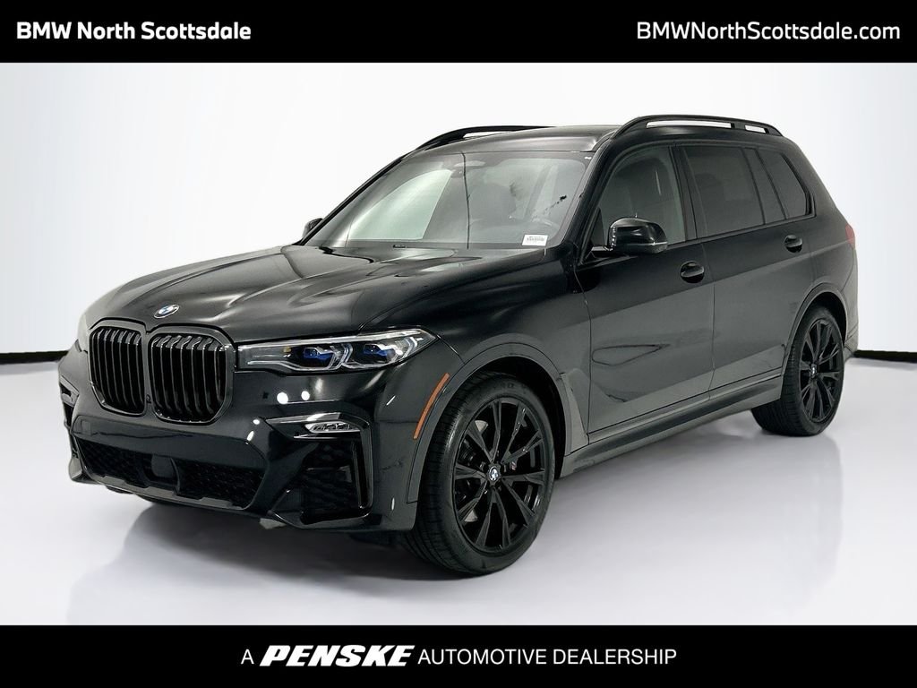 2021 BMW X7 M50i's photo