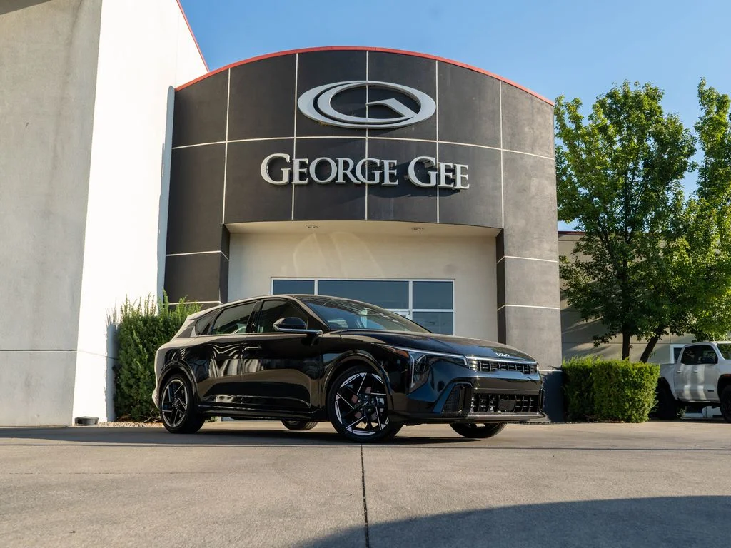 New 2026 Aurora Black Pearl Kia GT-Line image 1