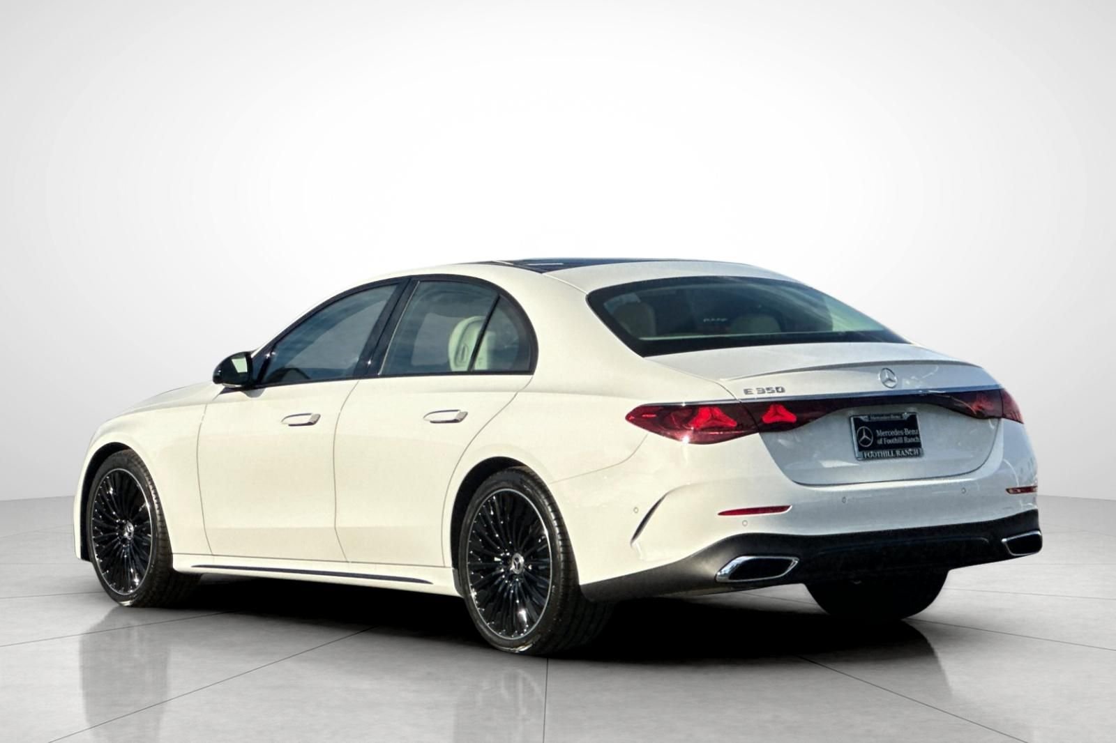2026 Mercedes-Benz E-Class E350 - Photo 13