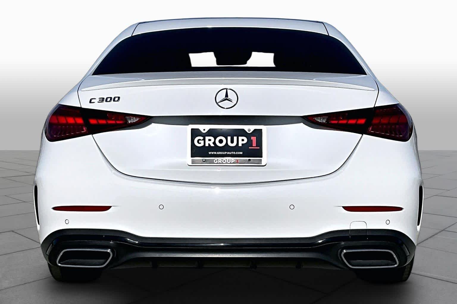 Used 2023 MANUFAKTUR Moonlight White Metallic Mercedes-Benz C 300 image 4