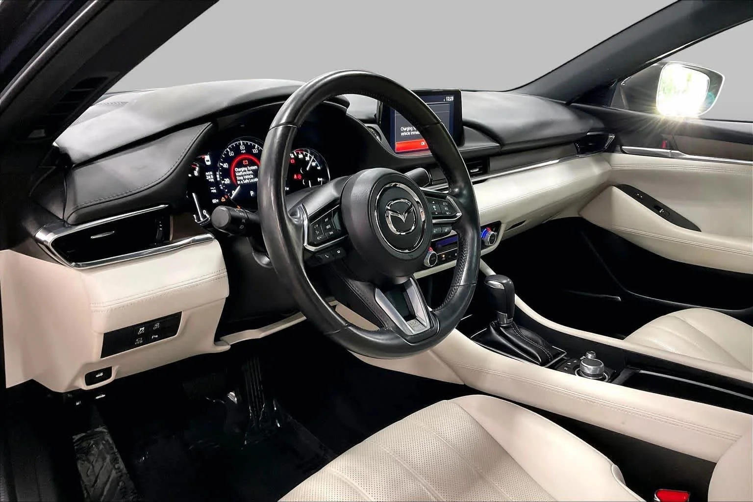 Used 2020 Deep Crystal Blue Mazda Signature image 17