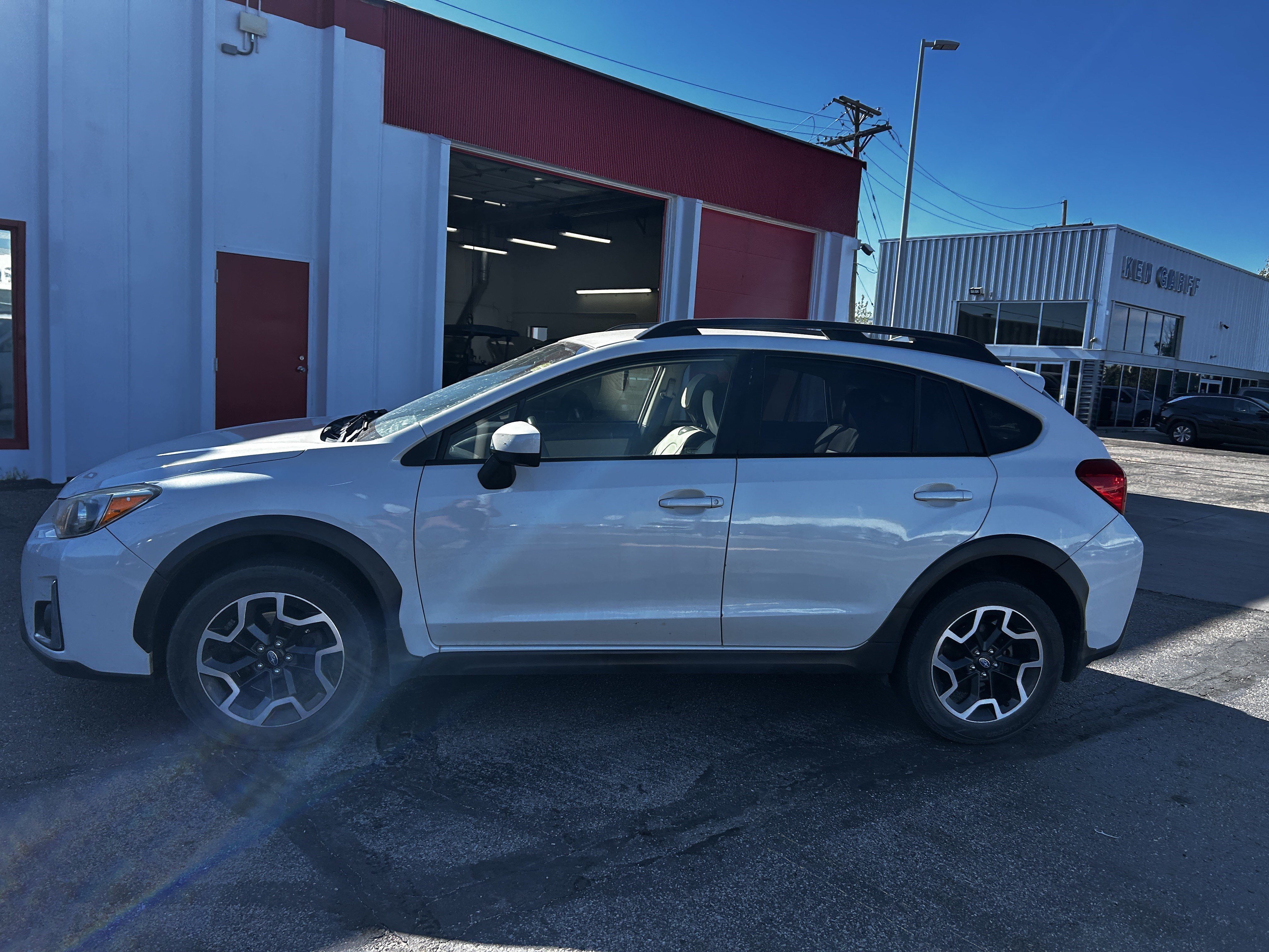 Used 2016 Subaru Crosstrek Premium with VIN JF2GPADC1G8318680 for sale in Cheyenne, WY