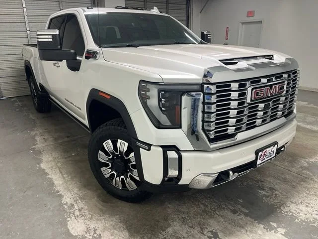 2024 GMC Sierra 2500 HD Denali