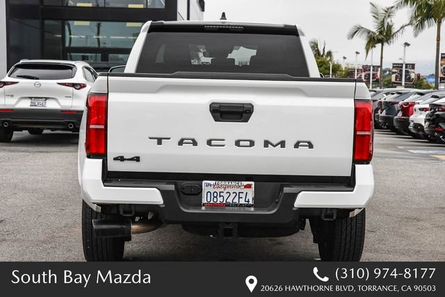 2025 Toyota Tacoma SR5 - Photo 7