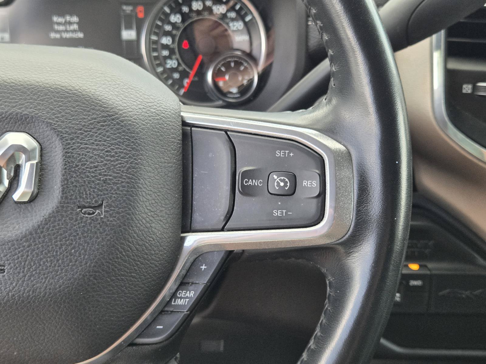 2024 RAM Ram 2500 Pickup Laramie - Photo 25