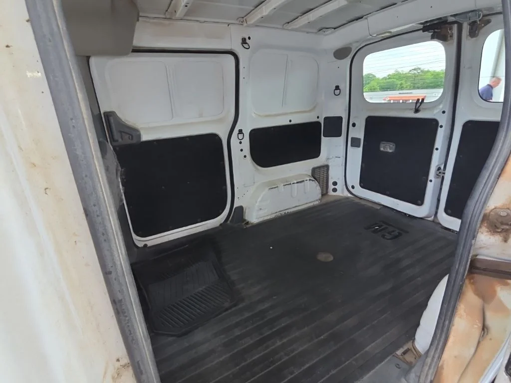 Used 2020 White Nissan SV image 13