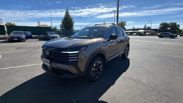 2027 Nissan KICKS SV