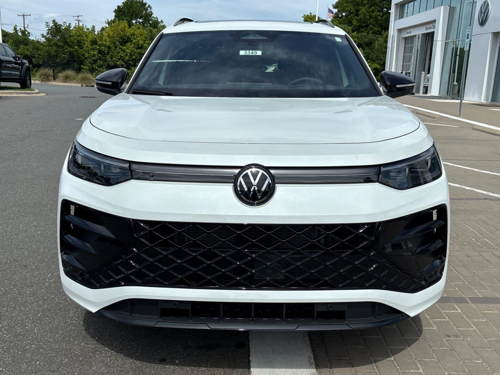 New 2026 opal white pearl Volkswagen SE R-Line Black image 8