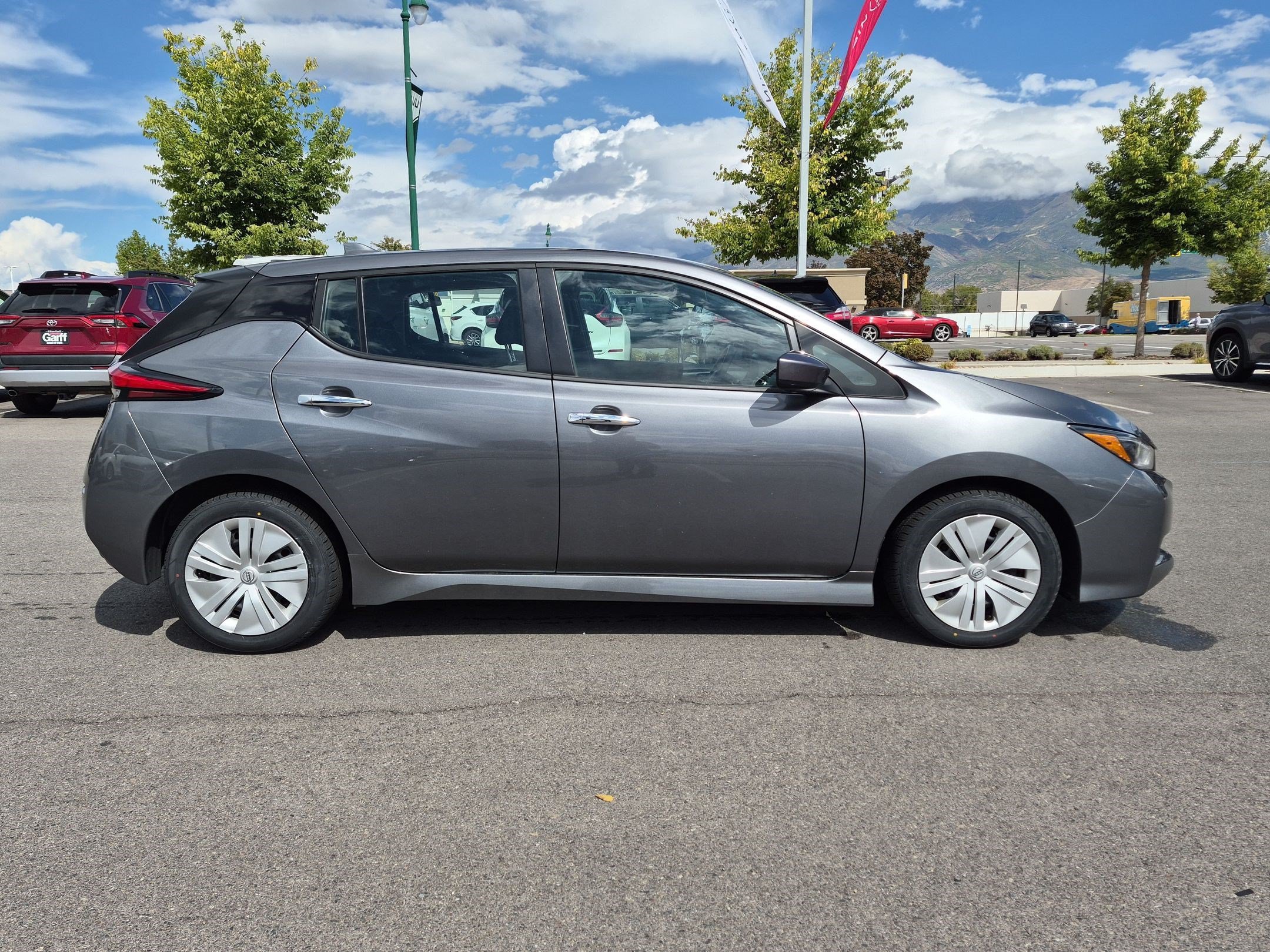 Used 2025 Nissan Leaf S with VIN 1N4AZ1BV0SC562500 for sale in Orem, UT