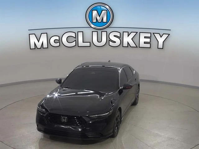Used 2023  Honda EX image 5