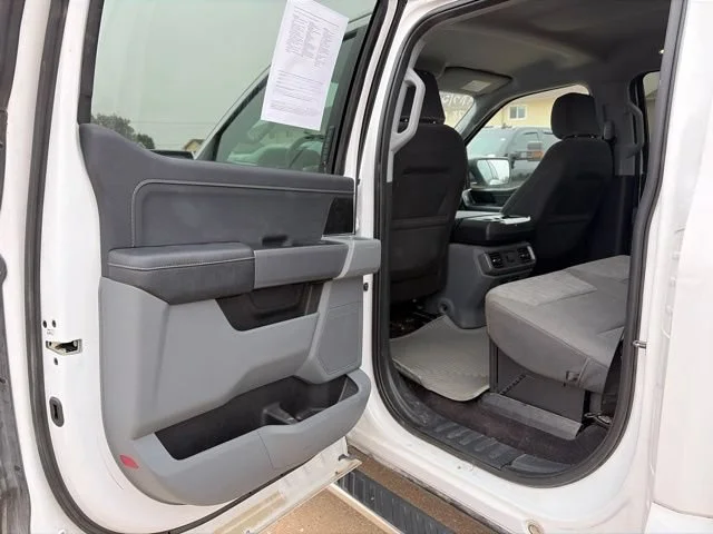 Used 2022 White Ford XL image 18