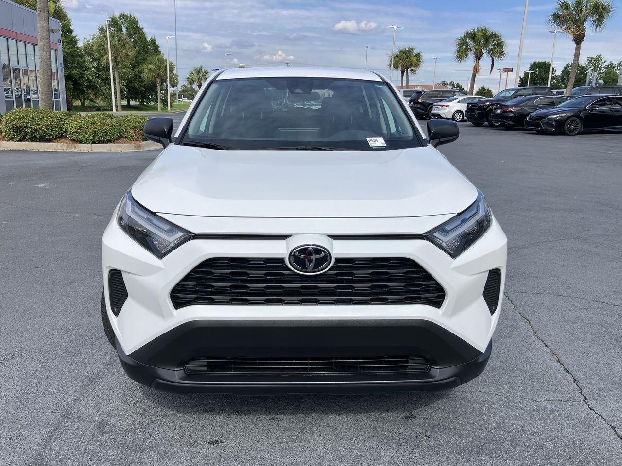 Used 2025 White (Ice Cap) Toyota LE image 8