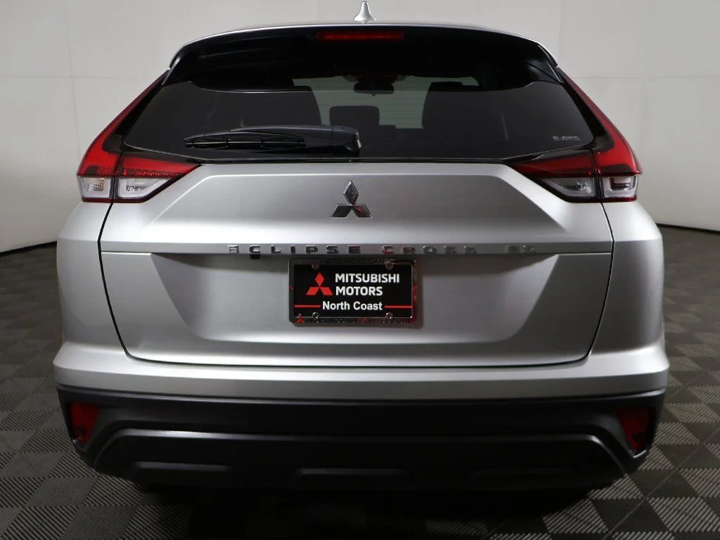 2026 Mitsubishi Eclipse Cross ES - Photo 9