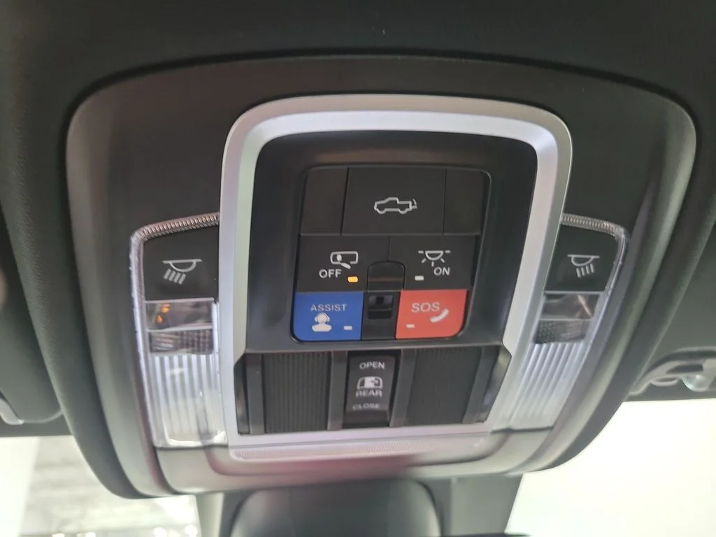 Used 2023 White Ram Laramie image 44