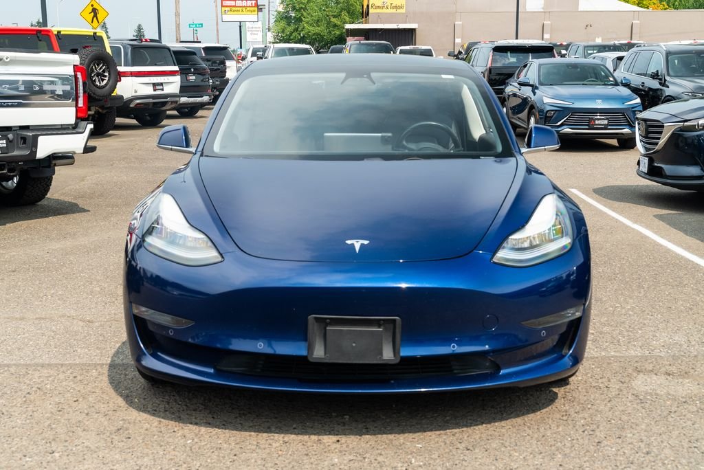 Used 2019 Deep Blue Metallic Tesla Performance image 1
