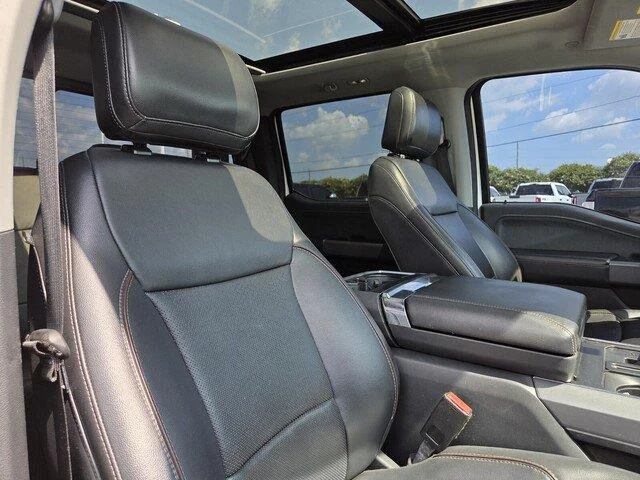 Used 2021 Star White Metallic Tri-Coat Ford LARIAT image 35