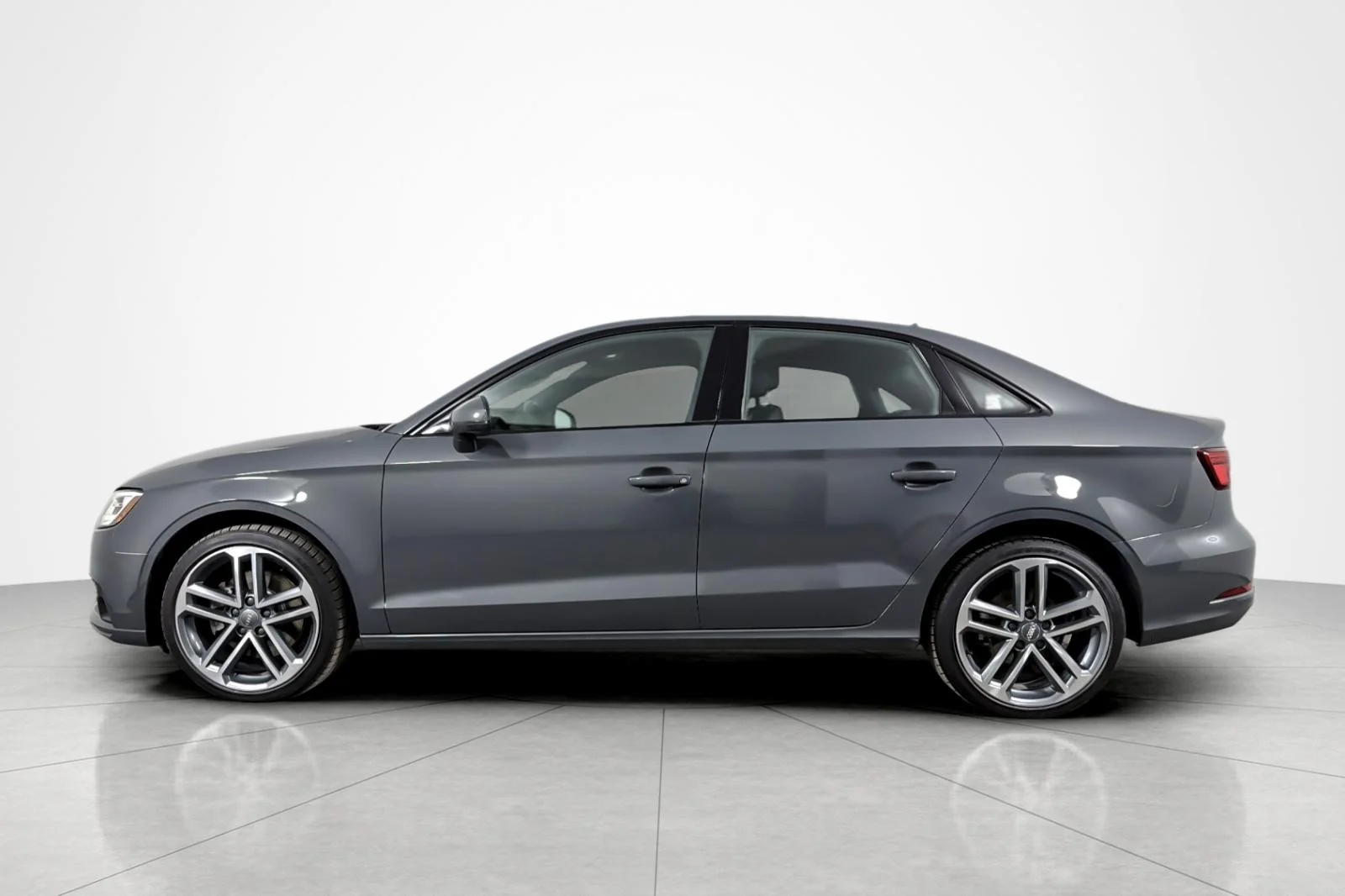 Used 2020 Nano Gray Metallic Audi Premium 40 TFSI image 2