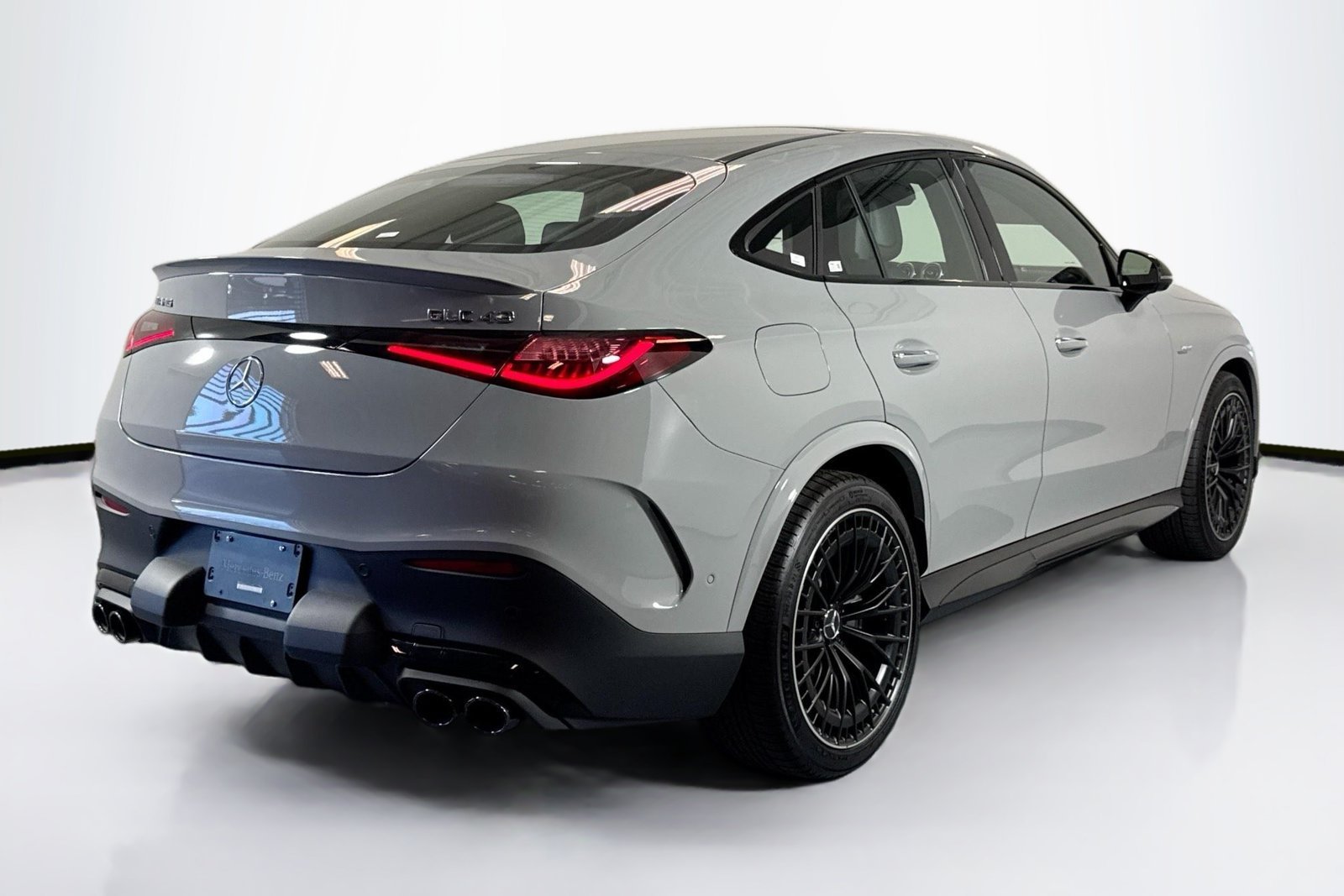 New 2026 Manufaktur Alpine Grey Mercedes-Benz AMG® GLC 43 image 5