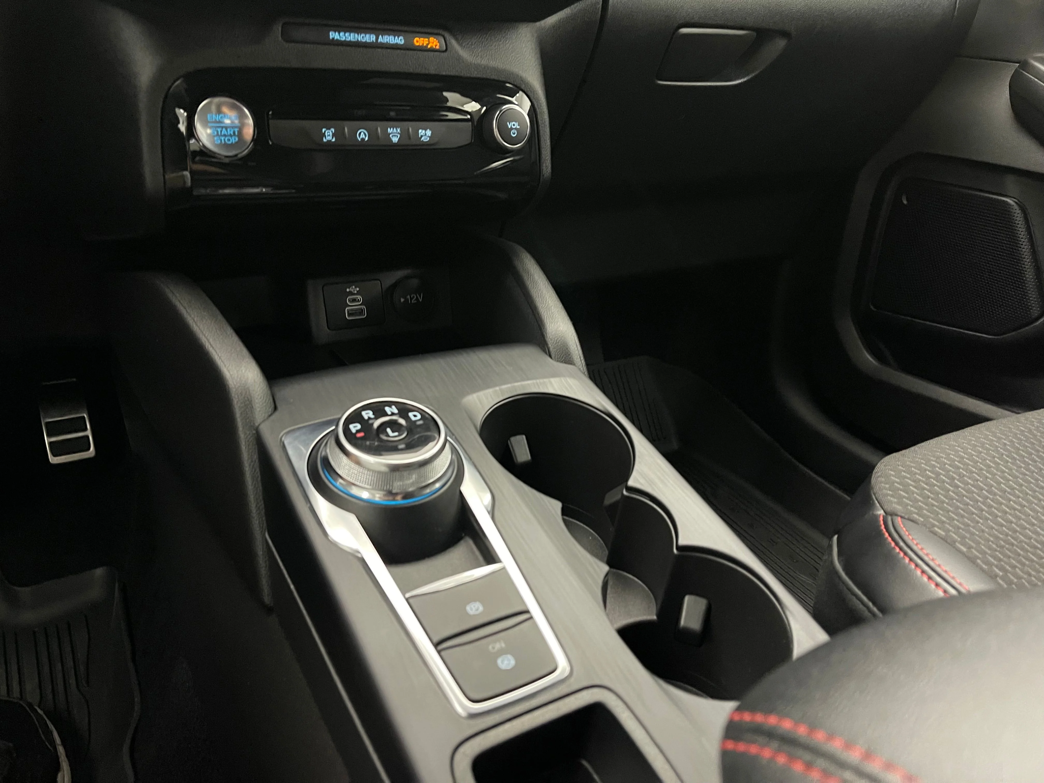 Used 2024 Black Metallic Ford ST-Line image 27