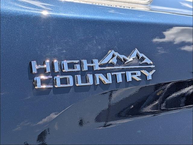 2022 Chevrolet Silverado 3500HD High Country - Photo 14