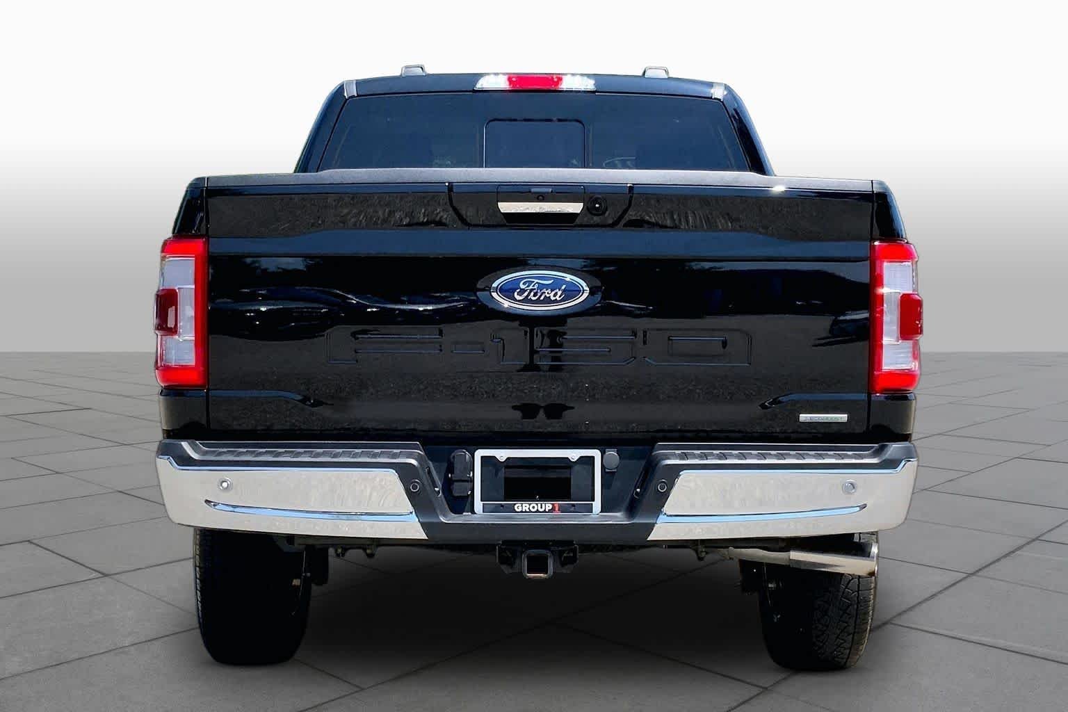 Used 2023 Agate Black Metallic Ford LARIAT image 5