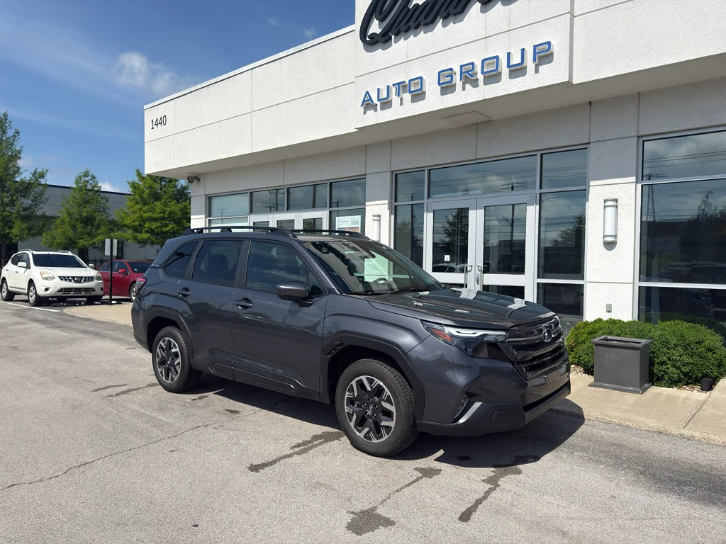 2026 Subaru Forester Premium's photo