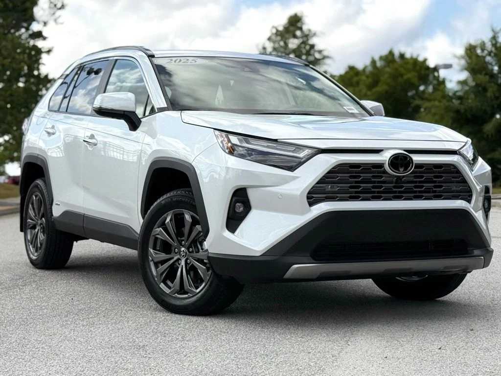 2025 Toyota RAV4 Hybrid