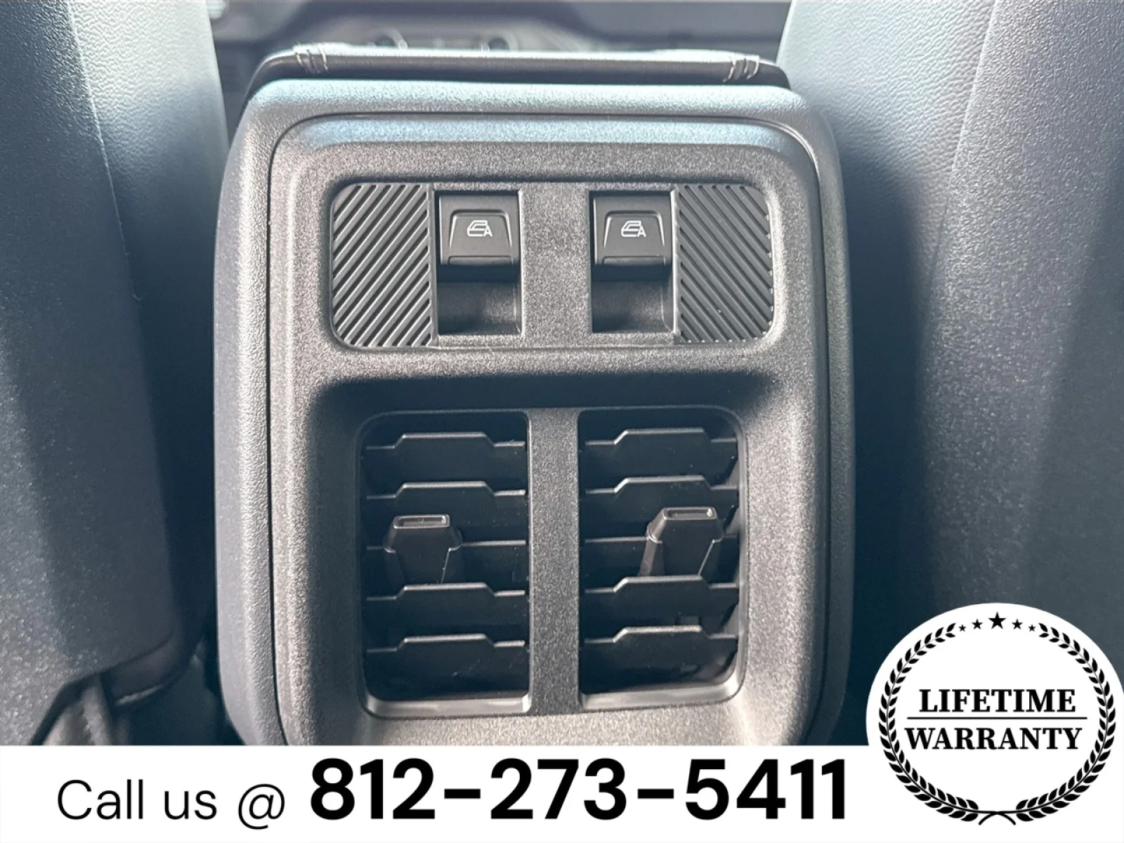 New 2025 Marsh Gray Ford Badlands® image 25