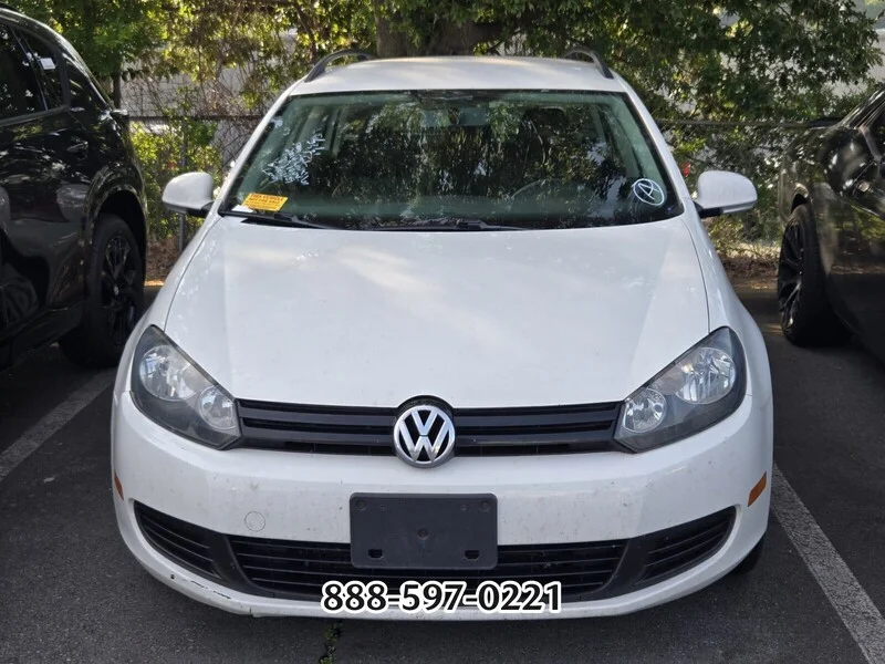 Used 2014 Candy White Volkswagen 2.5L S image 11
