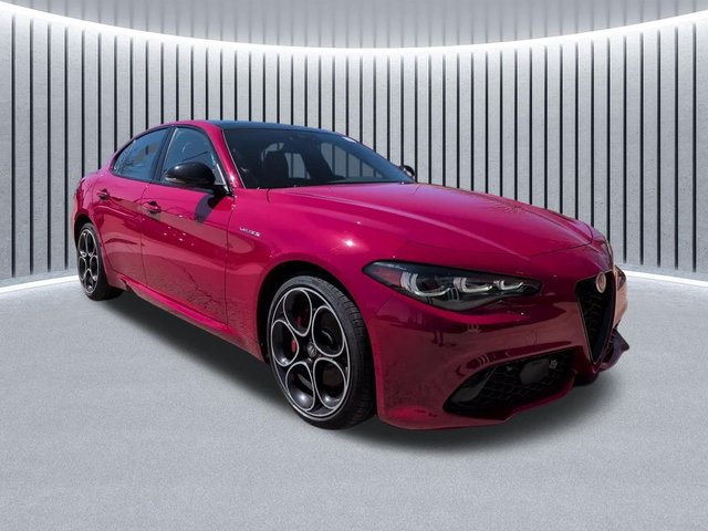 2024 Alfa Romeo Giulia Veloce