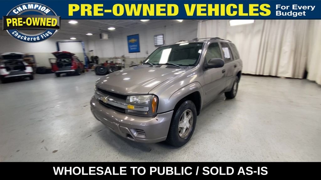 Used 2006 Graystone Metallic Chevrolet LS image 4
